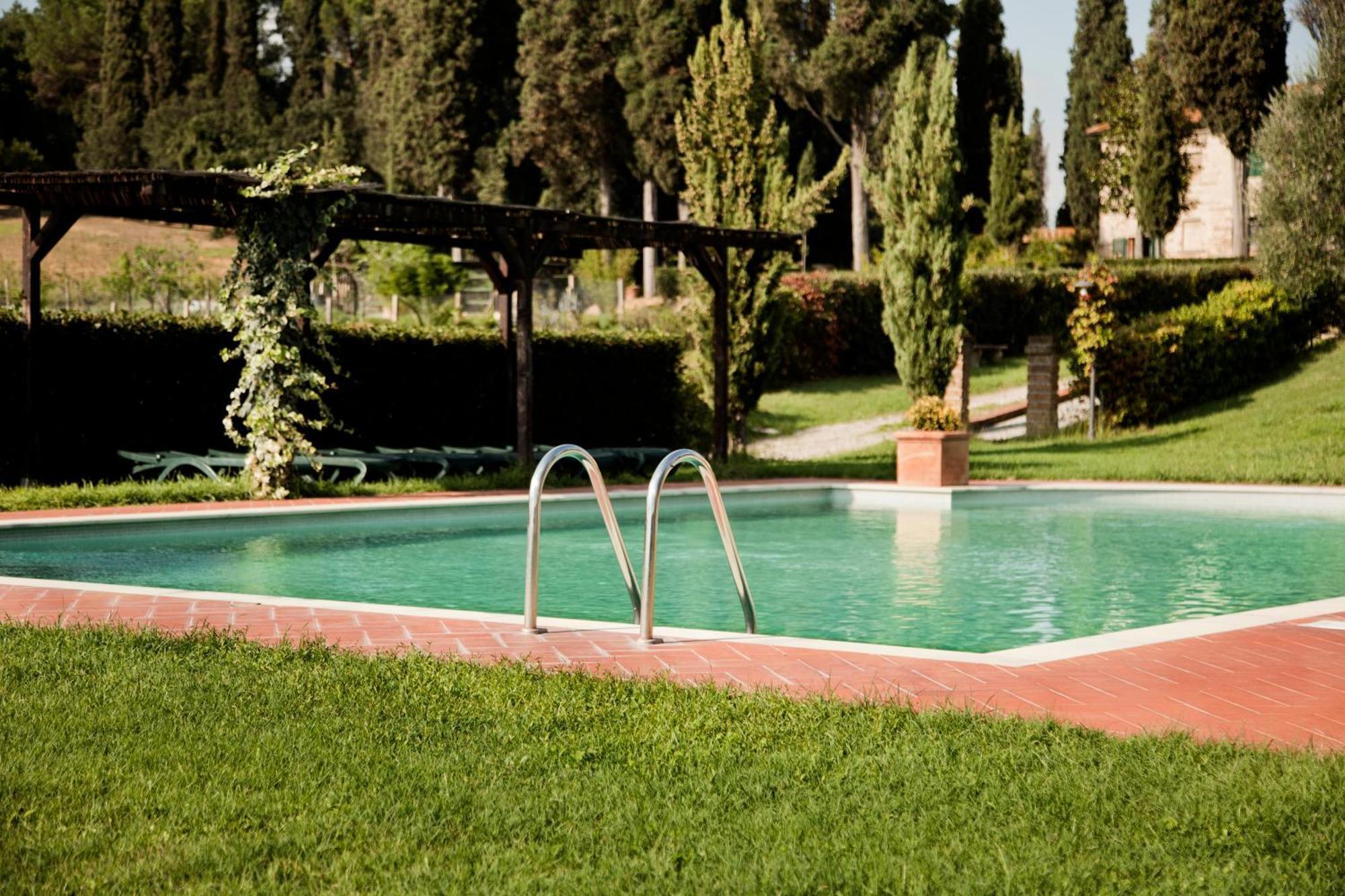 Agriturismo Fattoria Rozzalupi แชร์เรโต กุยดิ ภายนอก รูปภาพ