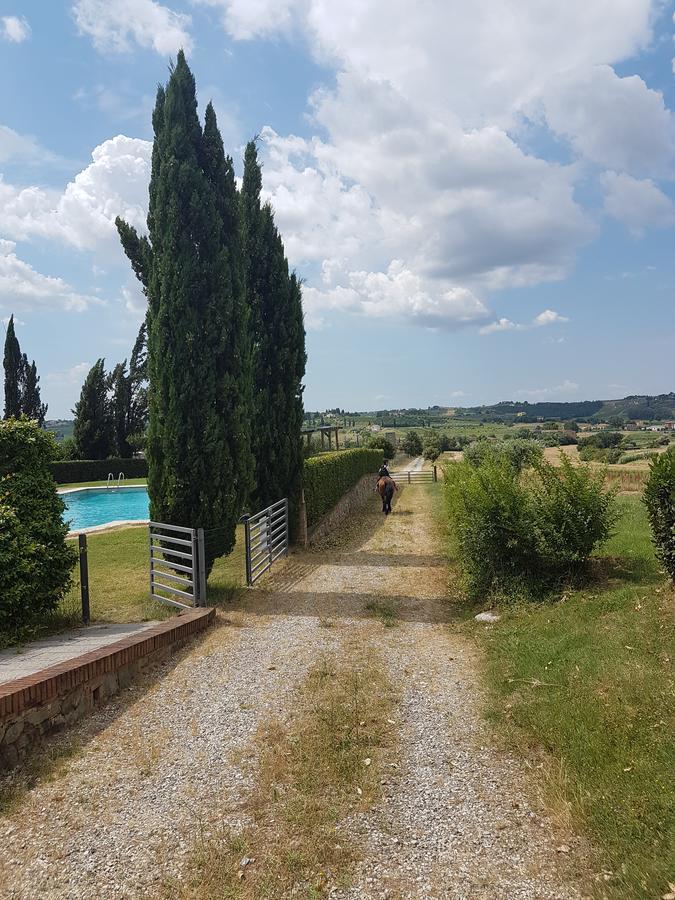 Agriturismo Fattoria Rozzalupi แชร์เรโต กุยดิ ภายนอก รูปภาพ